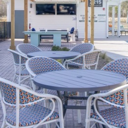 outside chairs and seating